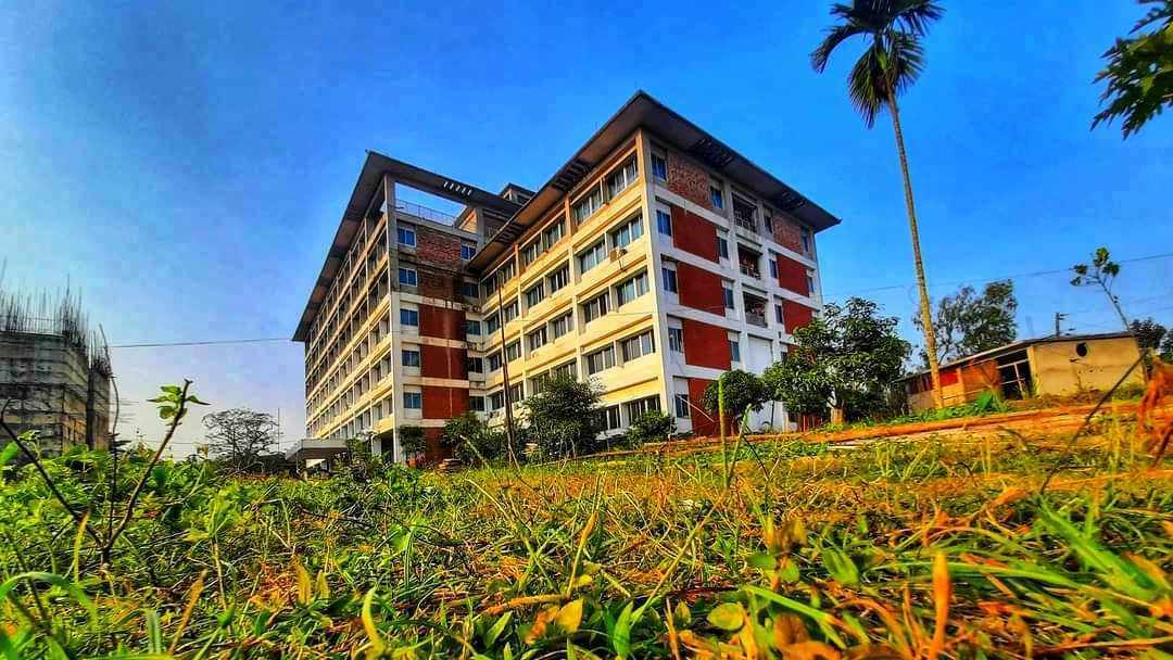 President Abdul Hamid Medical College